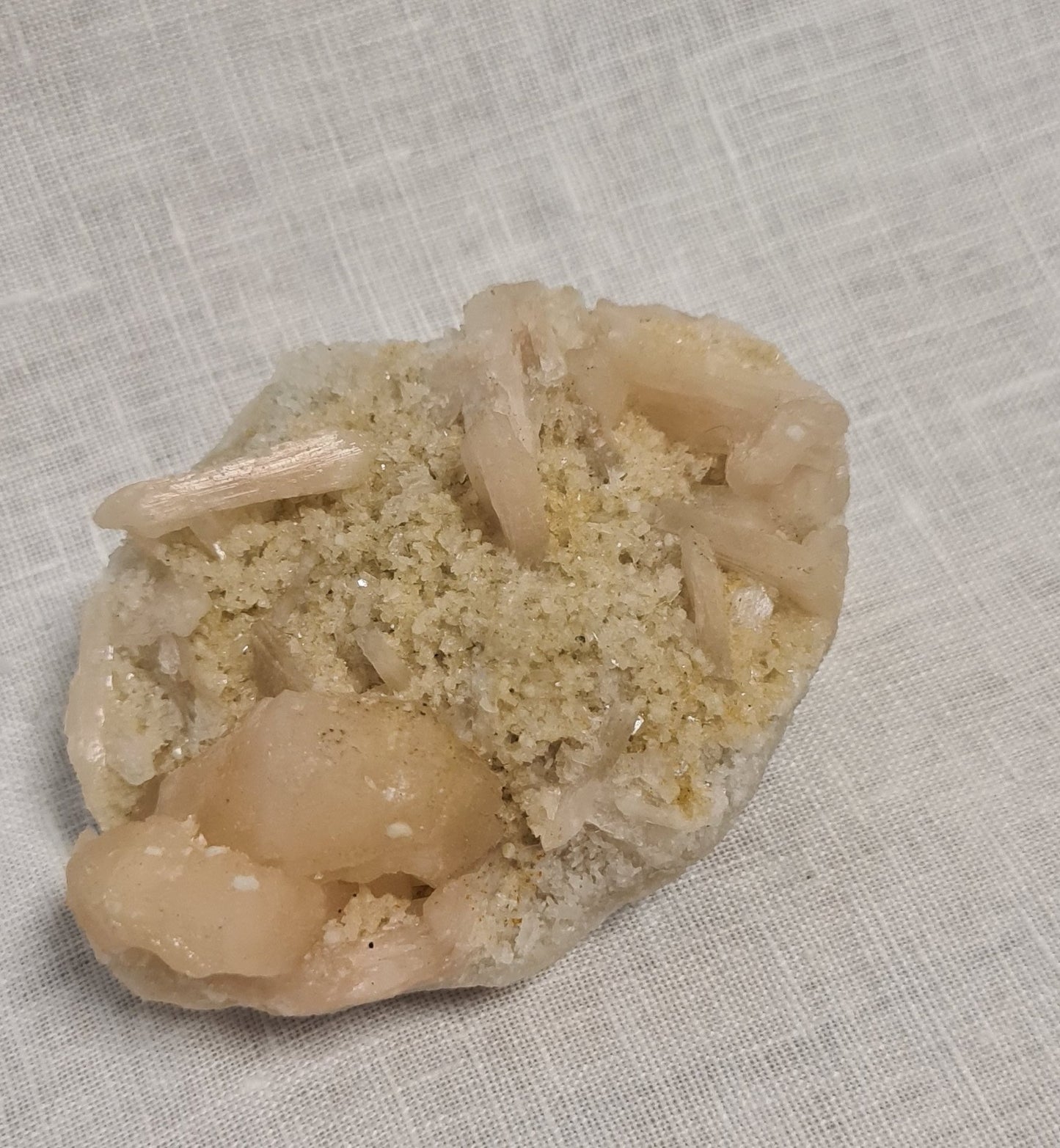 Stilbite Cluster