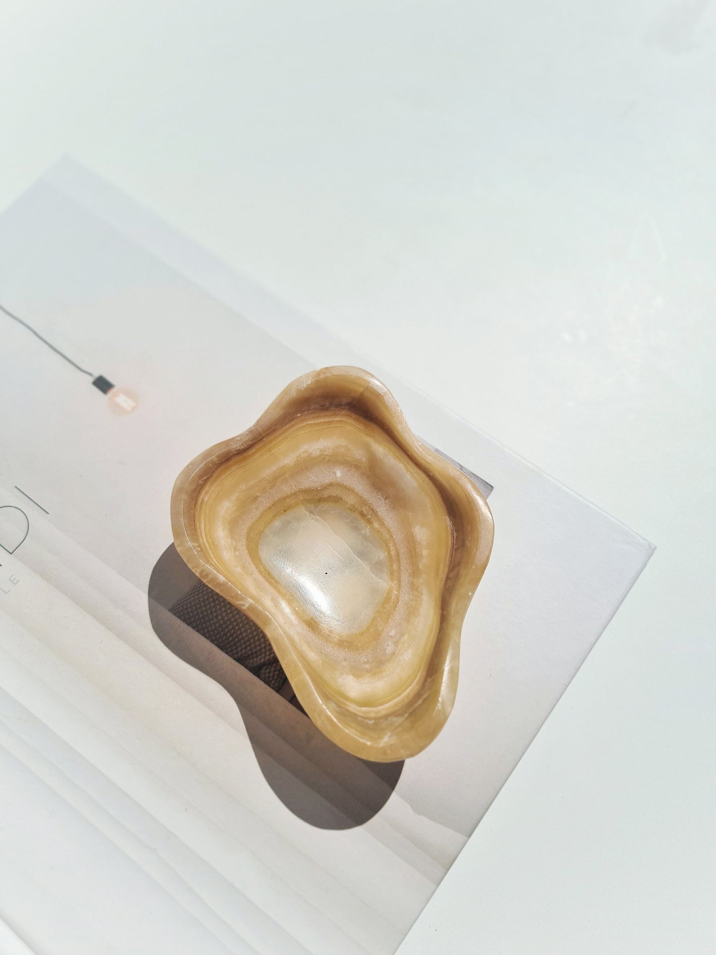Onyx bowl 16
