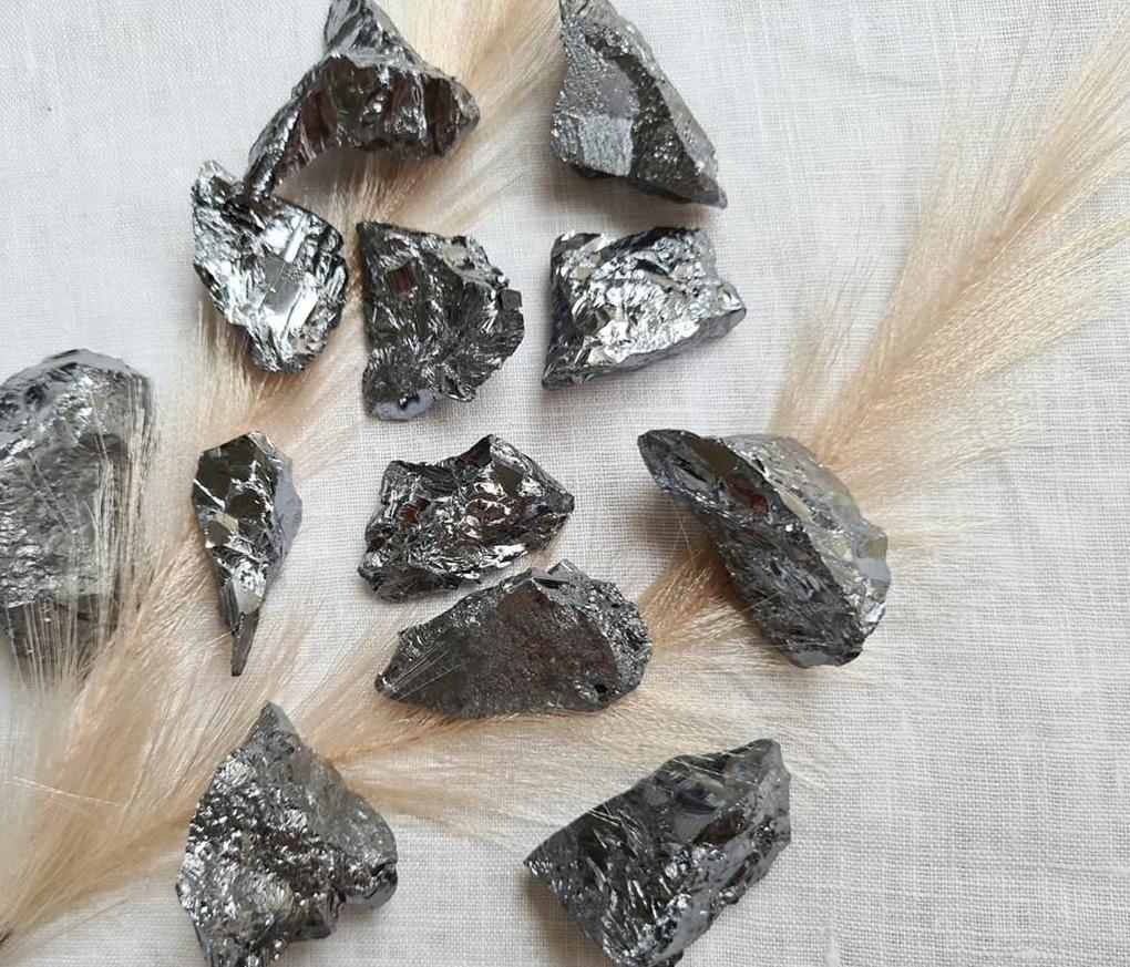 Elite Shungite tumbles small